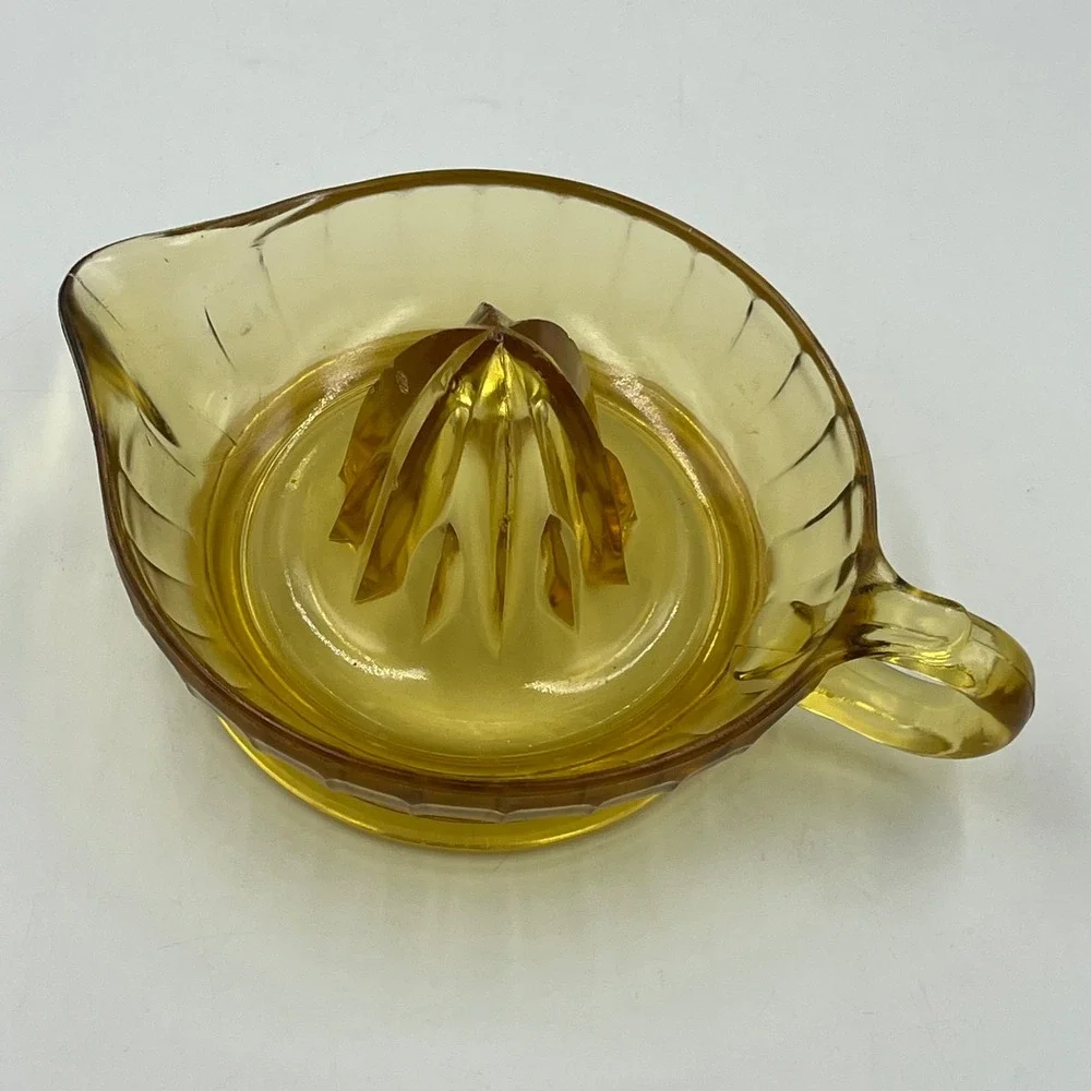 Amber Glass Citrus Juicer Reamer Yellow Kitchenware Vintage